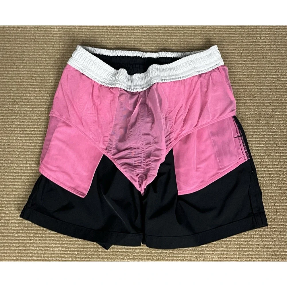 Chubbies Black Swim Trunks Board Shorts 5.5